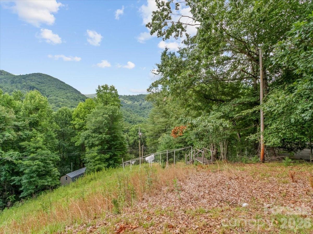 198 Florida Hill Drive — Green Mountain