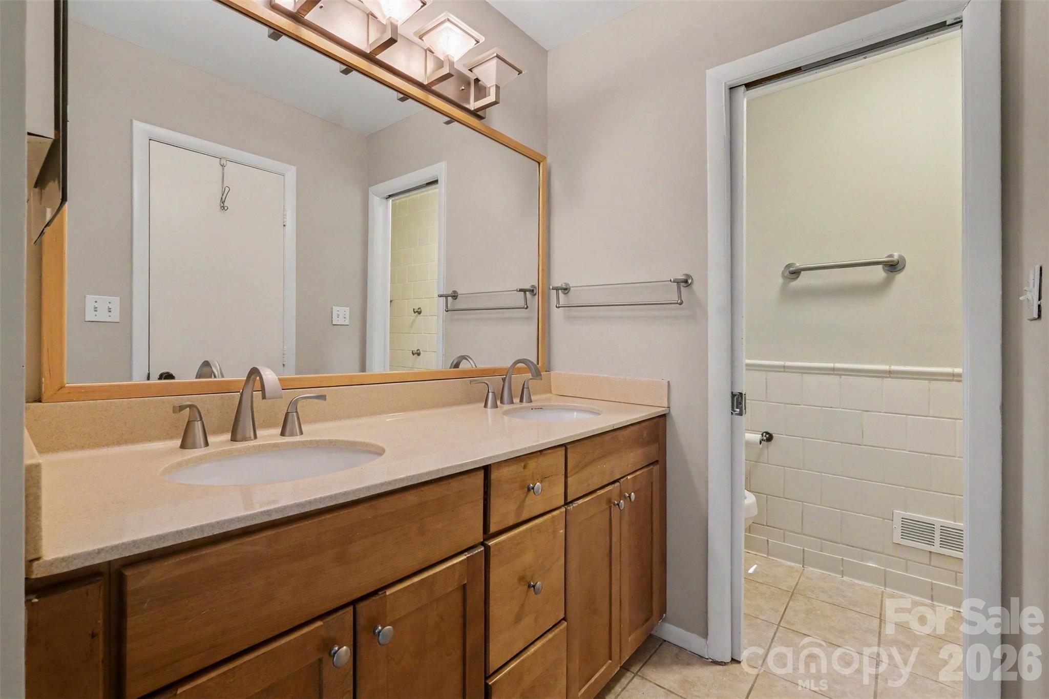 8537 Furrier Drive — Charlotte