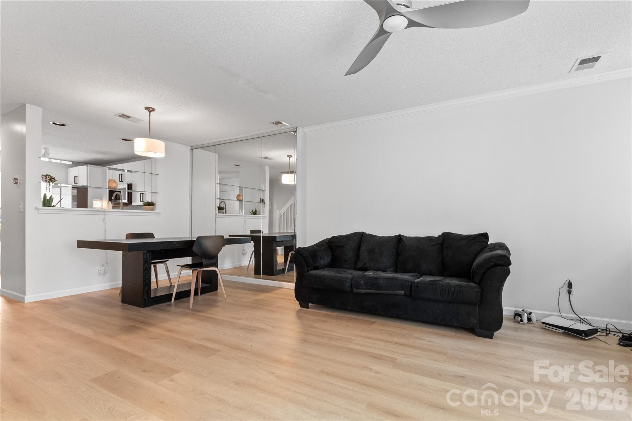 622 Emerald Cove Drive — Charlotte
