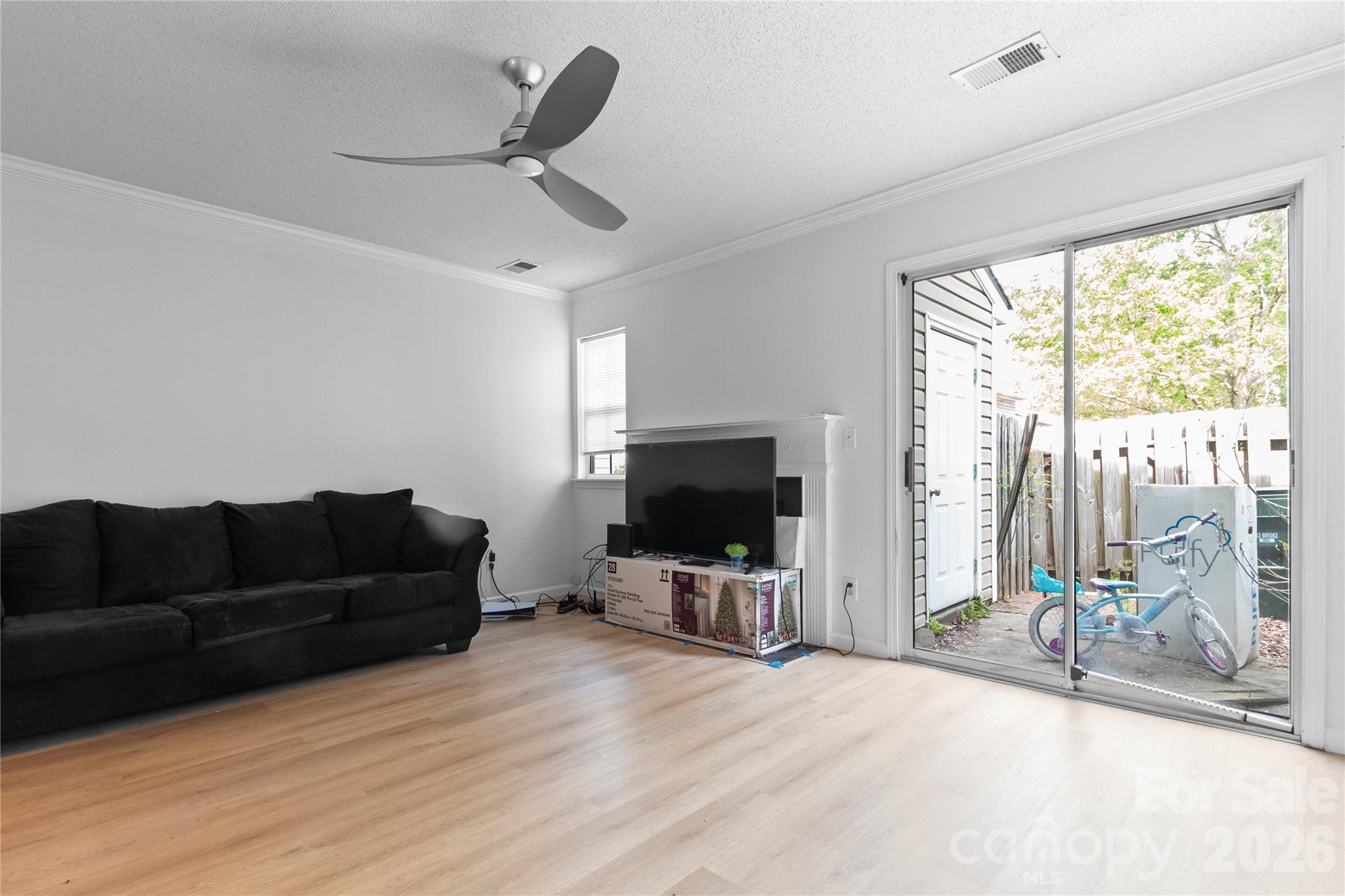 622 Emerald Cove Drive — Charlotte