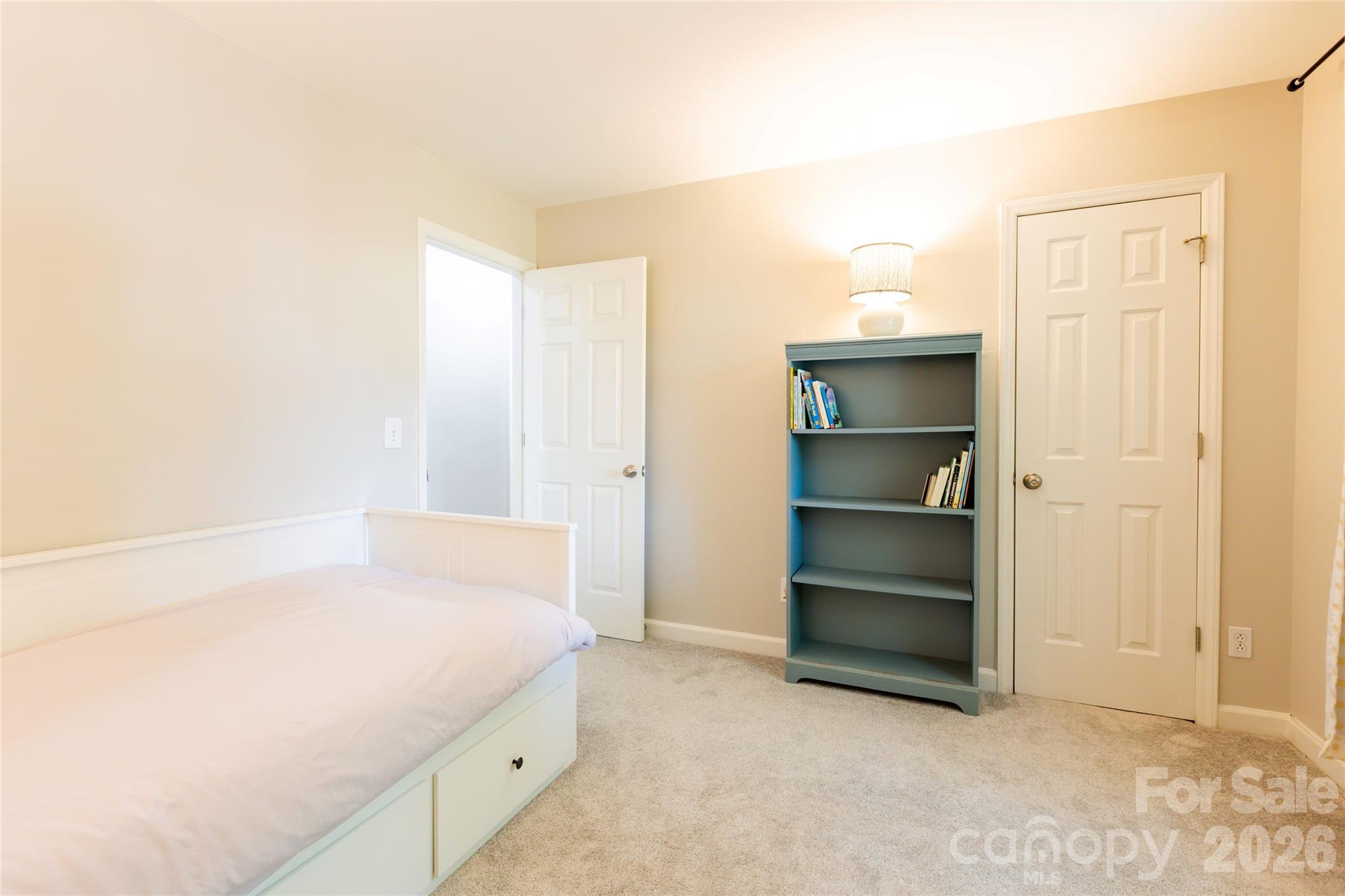 9613 Fairmead Drive — Charlotte
