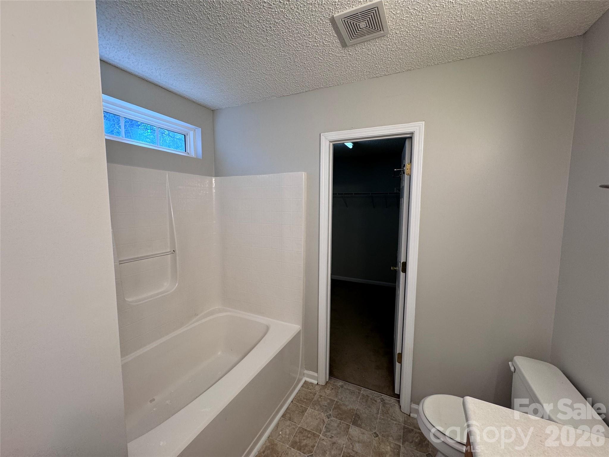 6528 Forest Cross Drive — Charlotte