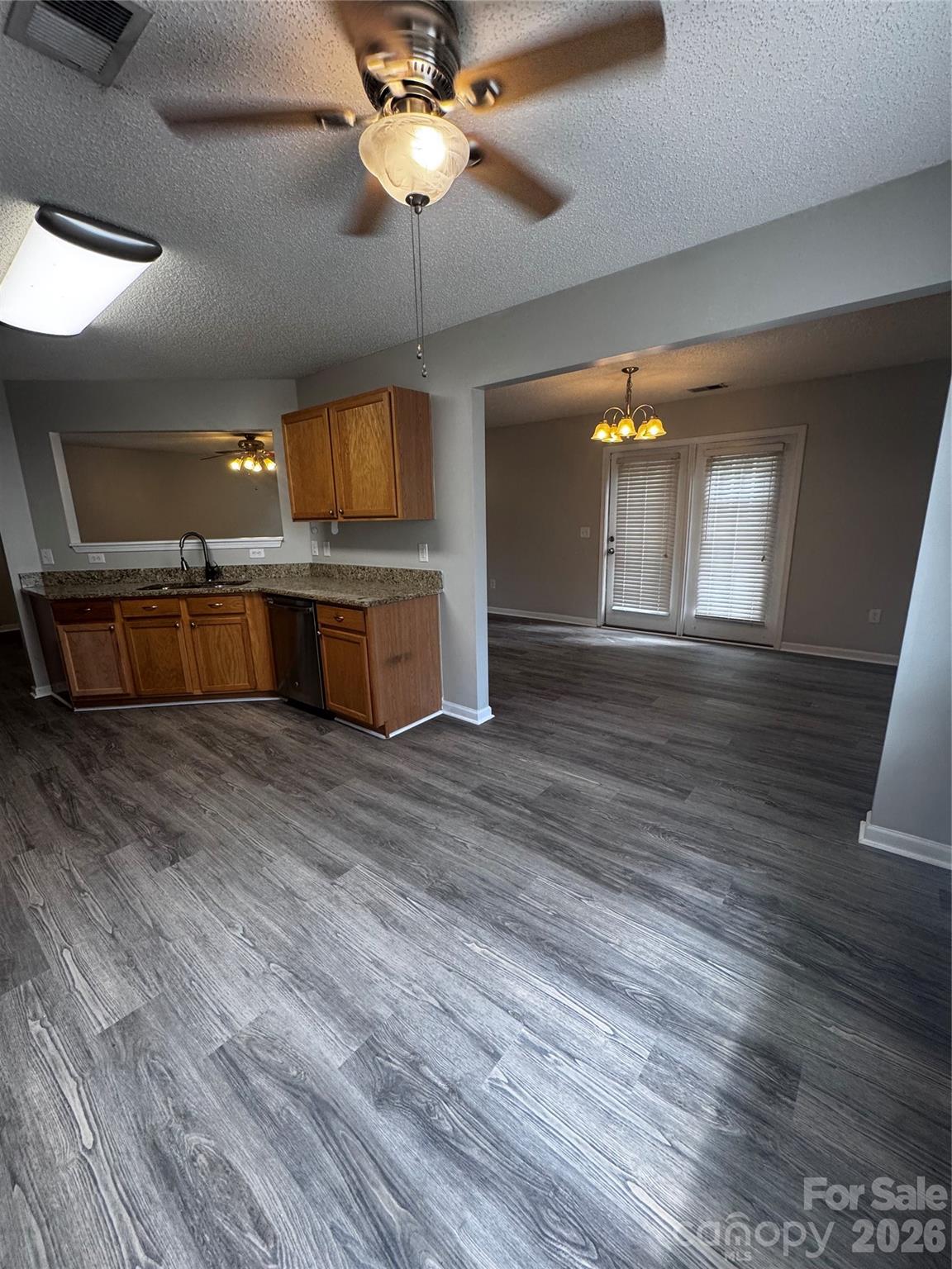 6528 Forest Cross Drive — Charlotte