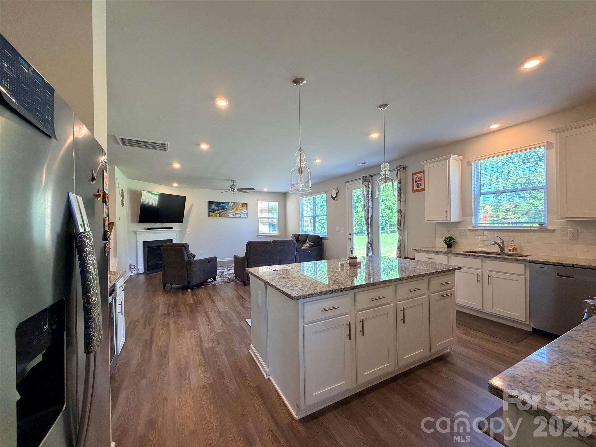5002 Kinsbridge Drive — Mint Hill