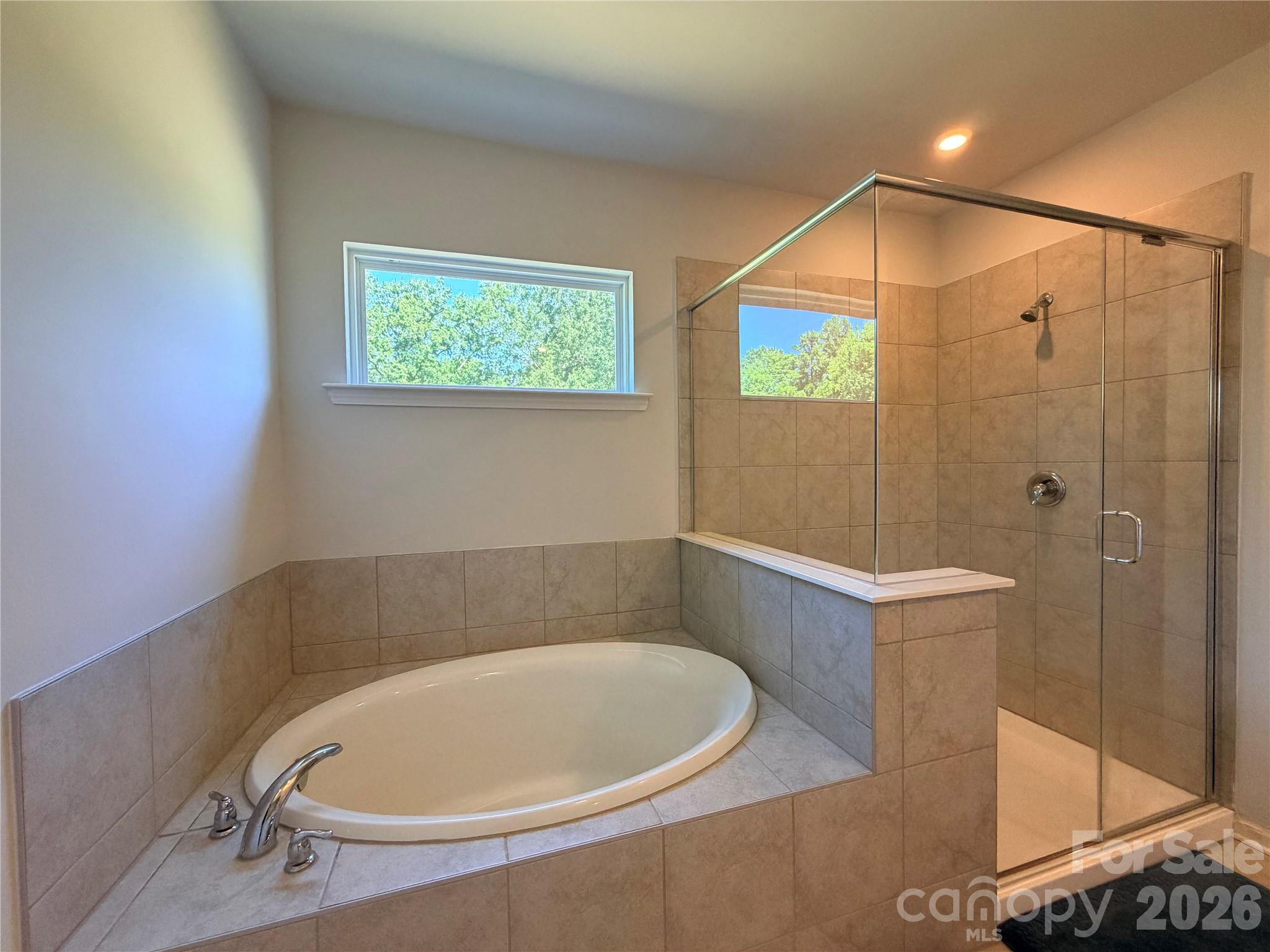 5002 Kinsbridge Drive — Mint Hill