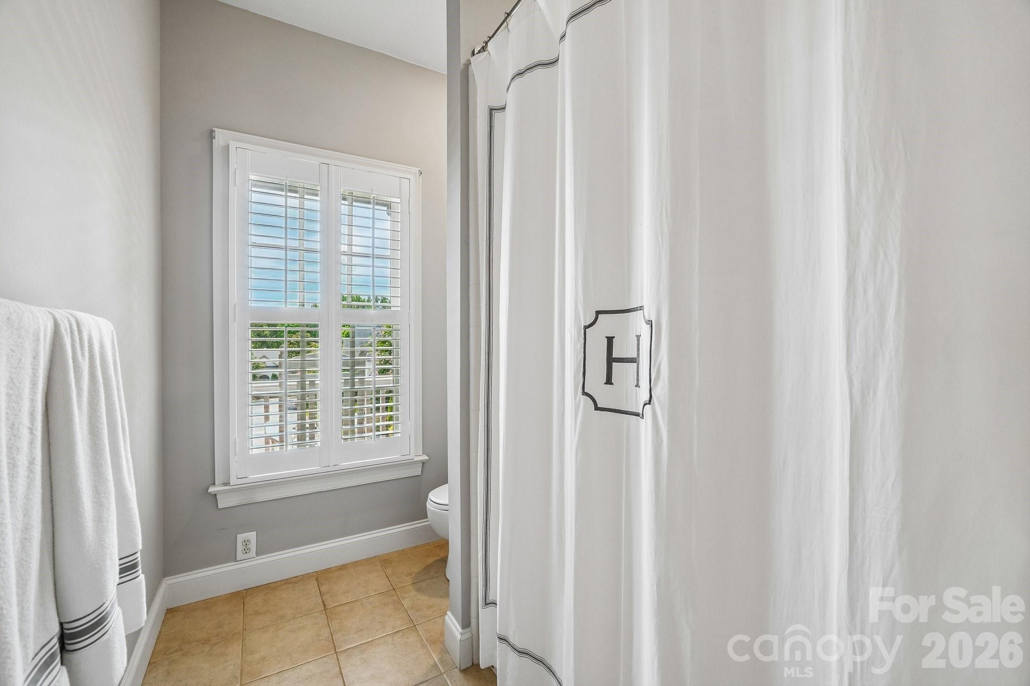 5401 Haynes Hall Place — Charlotte