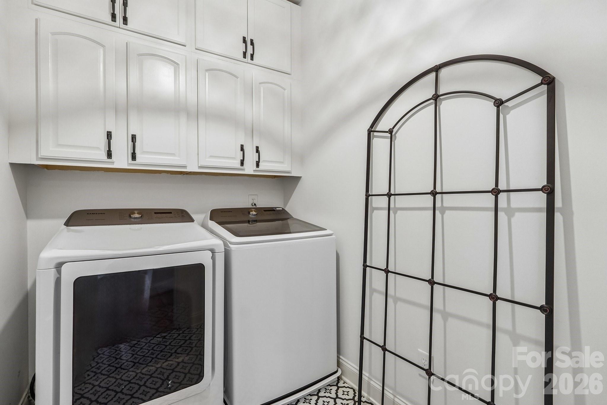 5401 Haynes Hall Place — Charlotte
