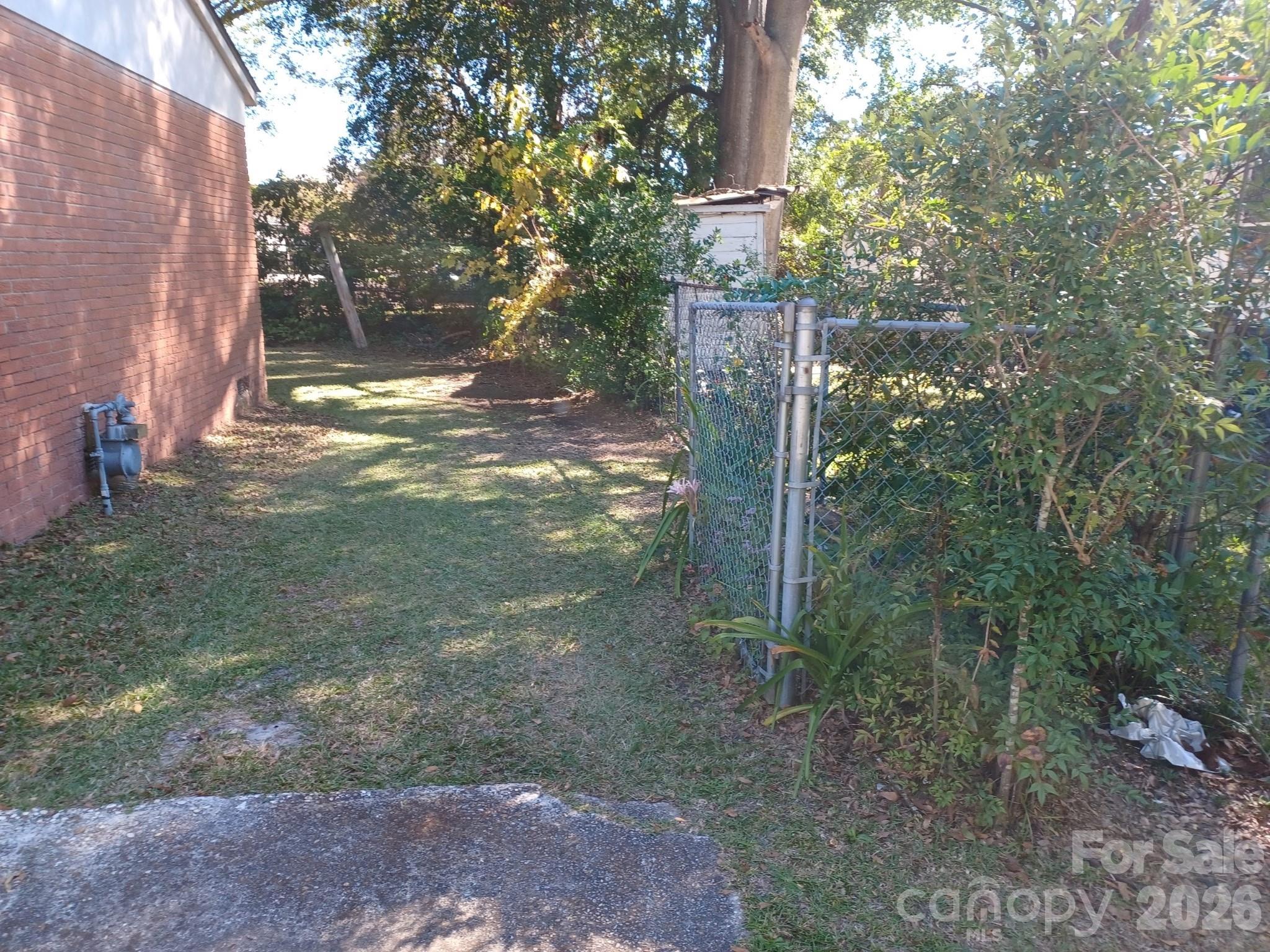 806 Brunson Street — Florence
