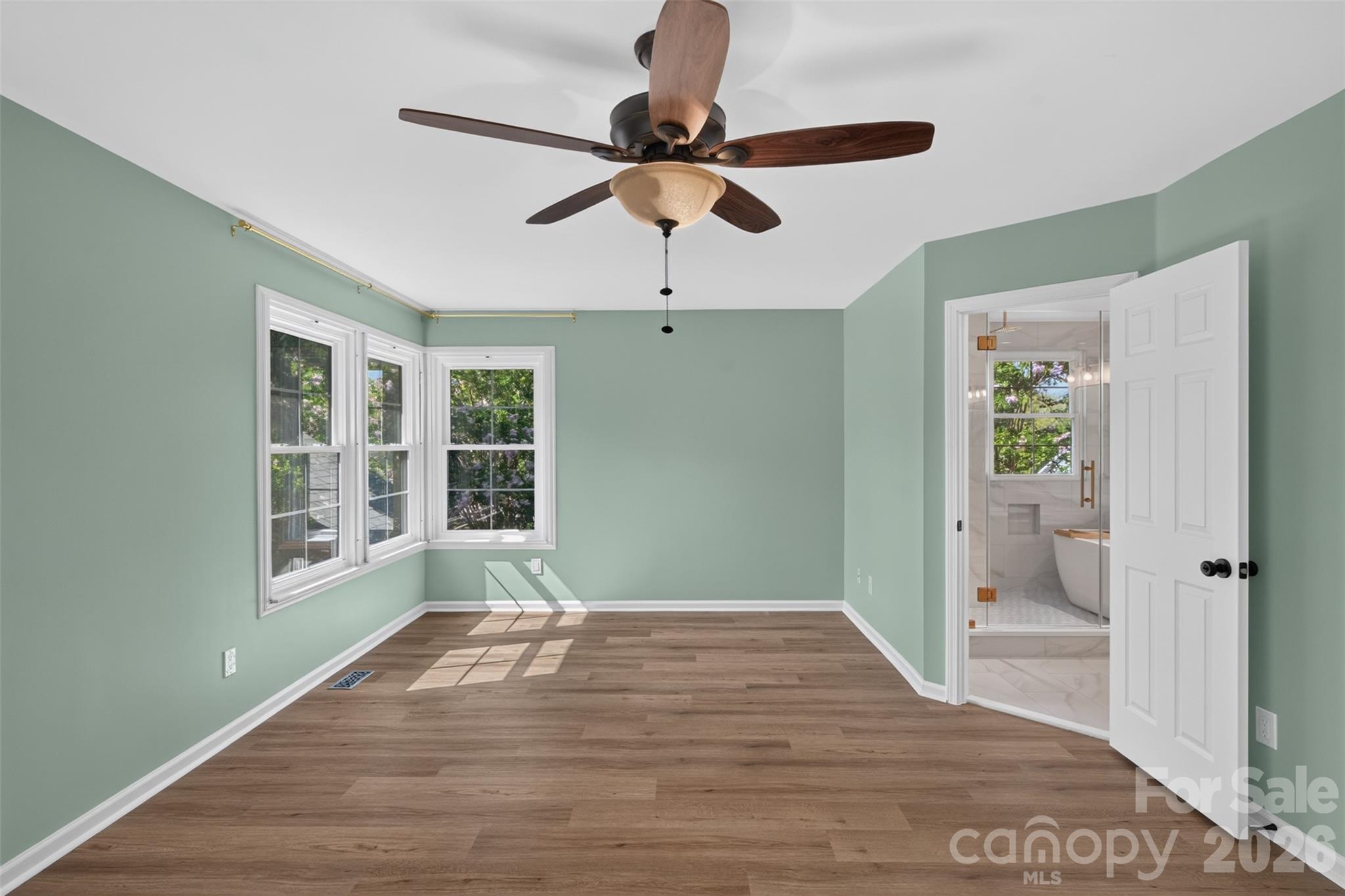 6815 Oldecastle Court — Charlotte