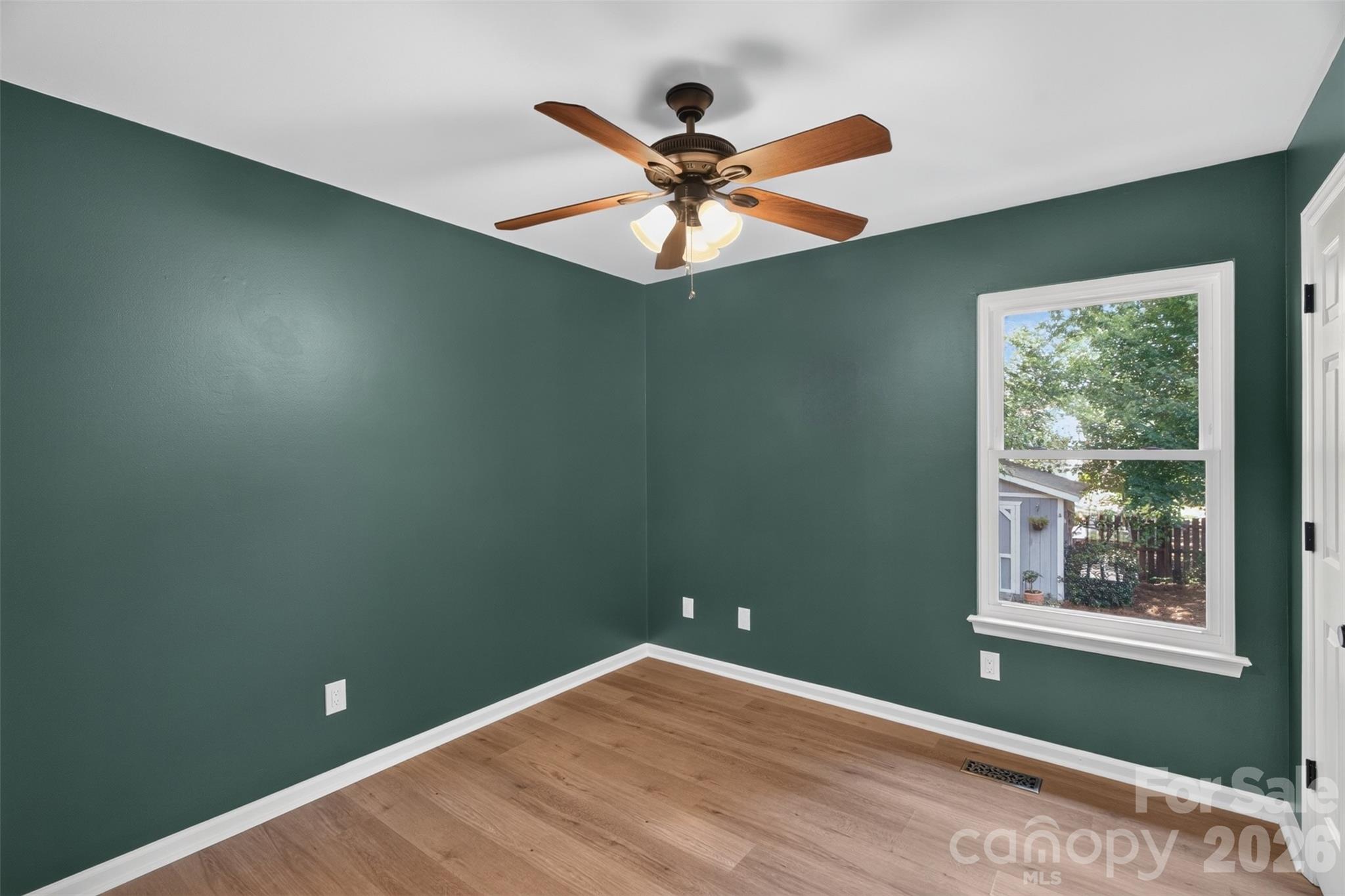 6815 Oldecastle Court — Charlotte