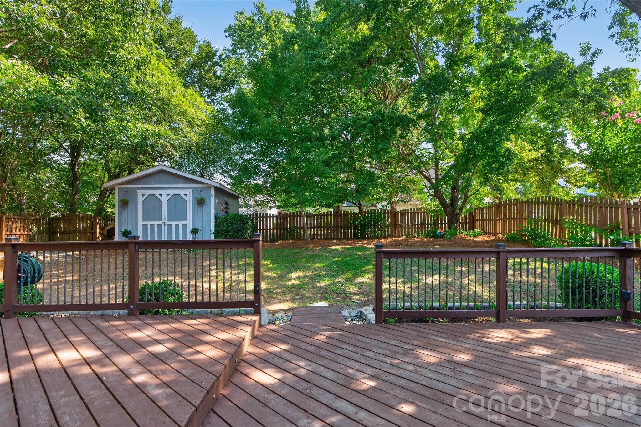 6815 Oldecastle Court — Charlotte