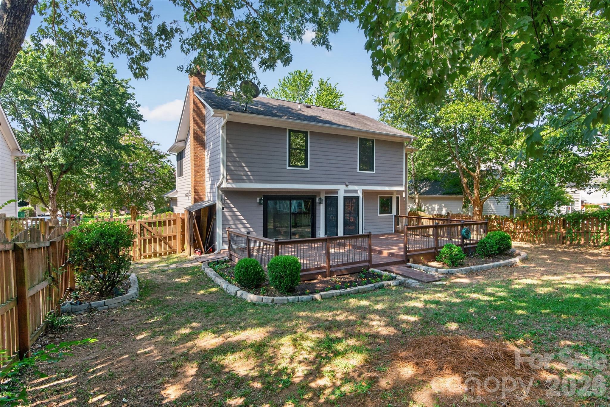 6815 Oldecastle Court — Charlotte