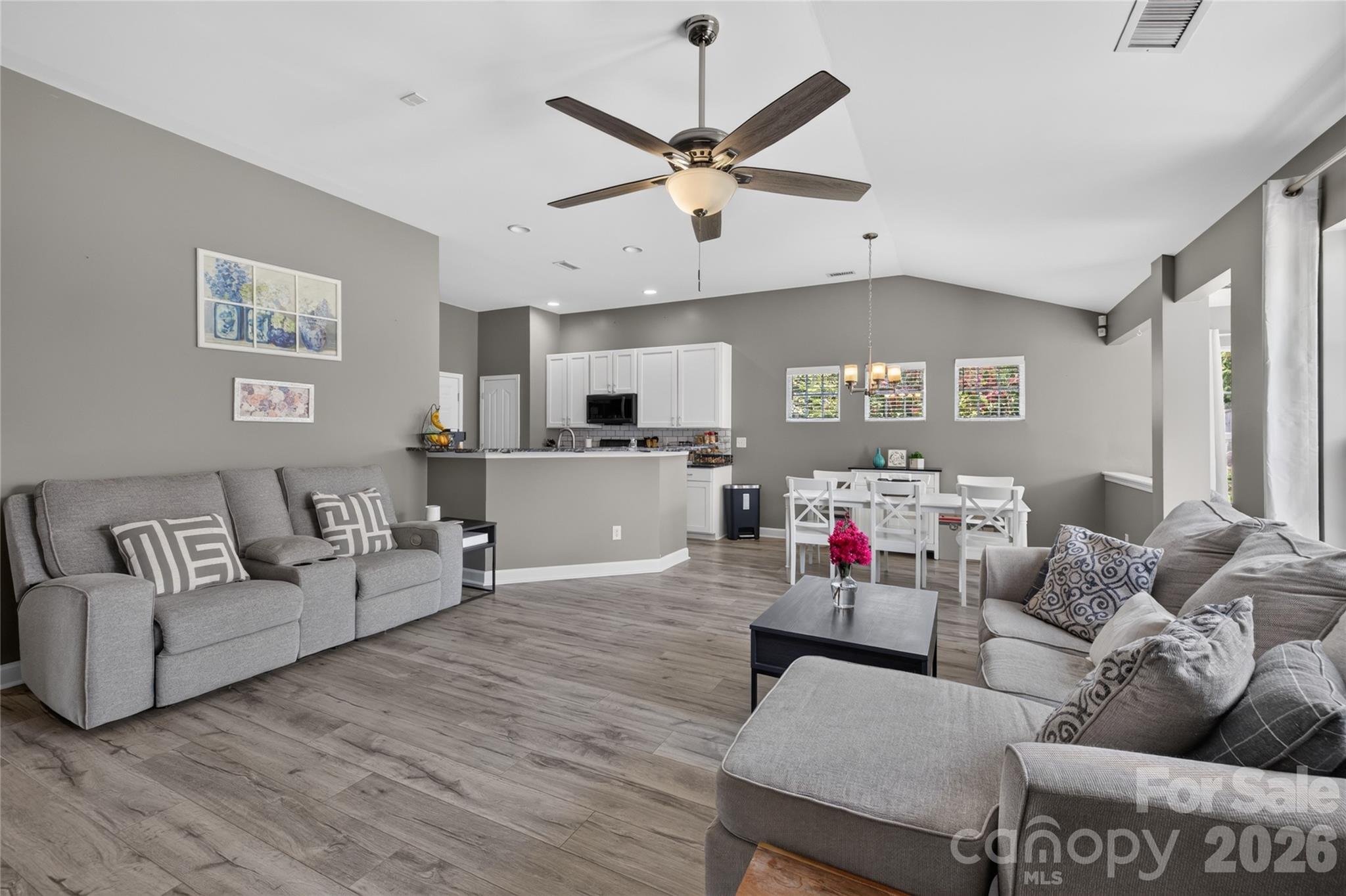 110 Humbold Place — Mooresville