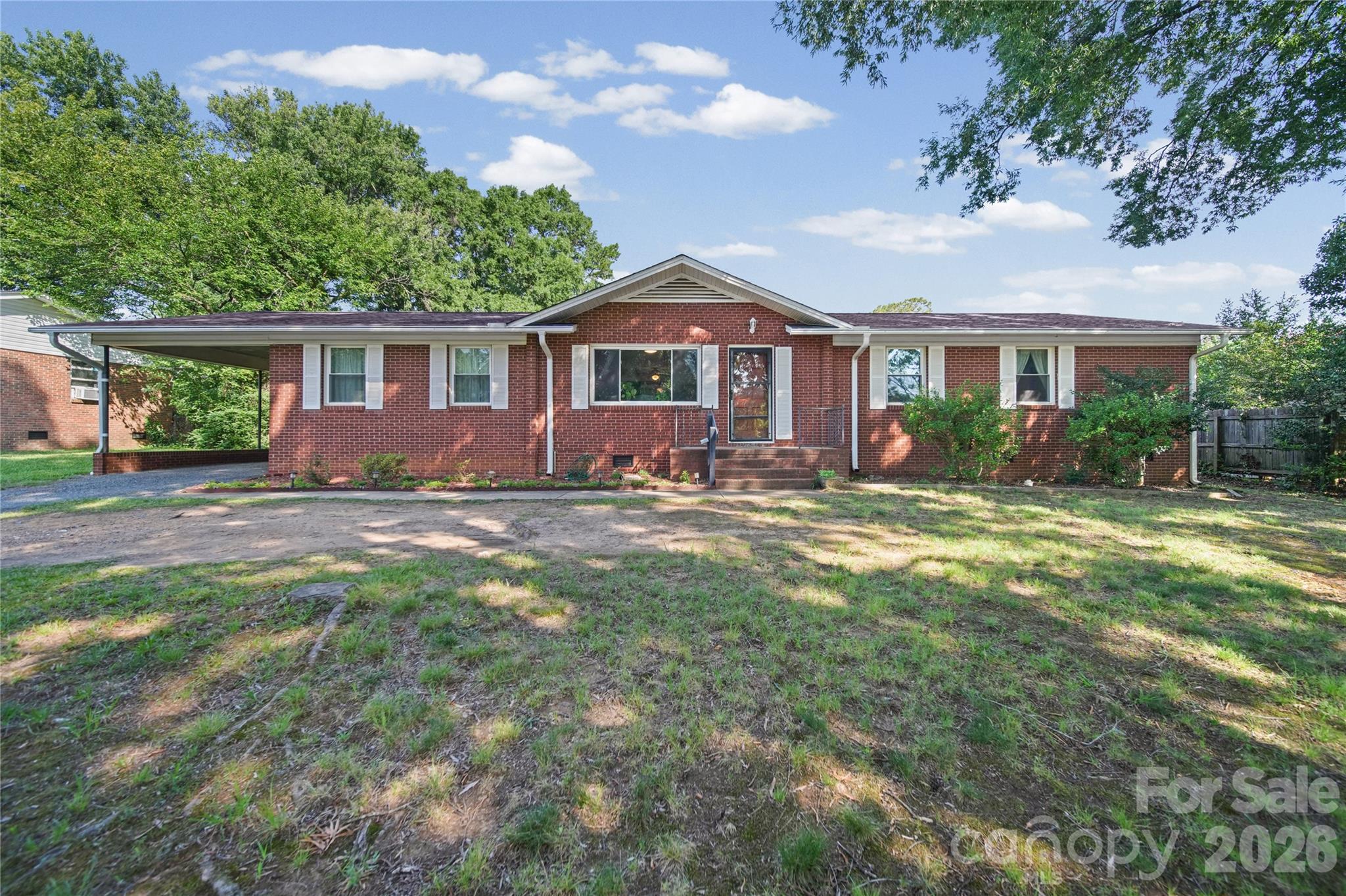 323 Meadowbrook Drive — Matthews