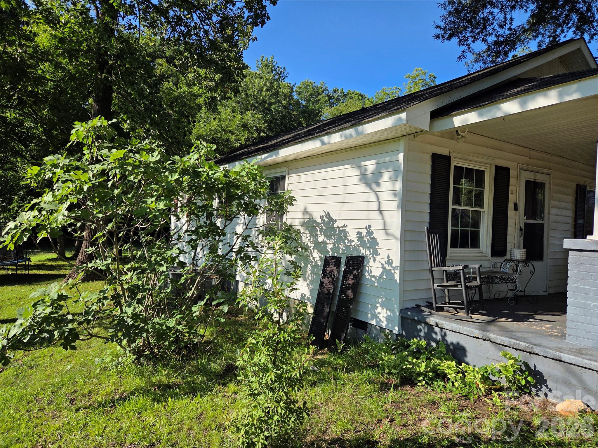 174 Cannon Avenue NW — Concord