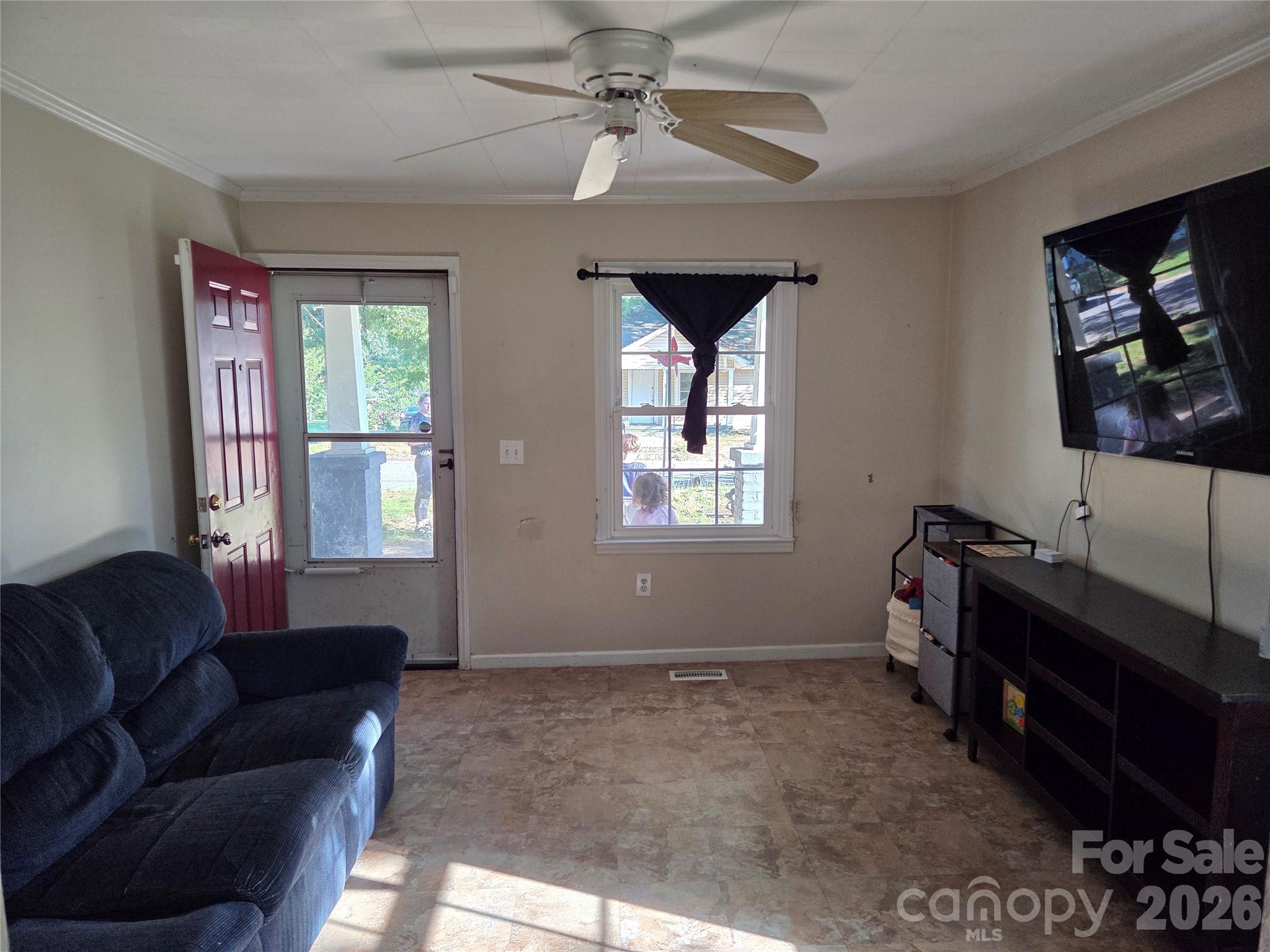 174 Cannon Avenue NW — Concord