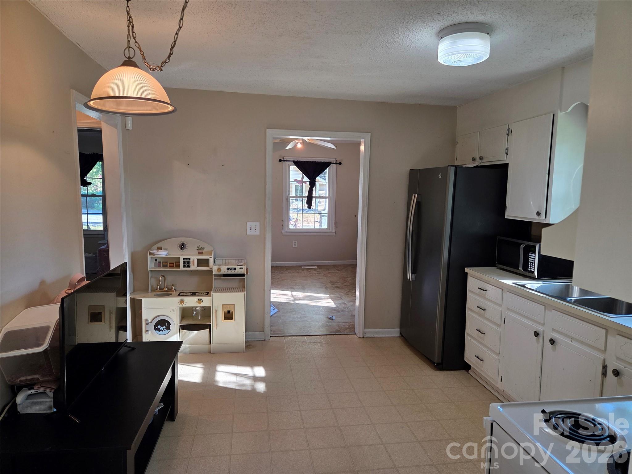 174 Cannon Avenue NW — Concord