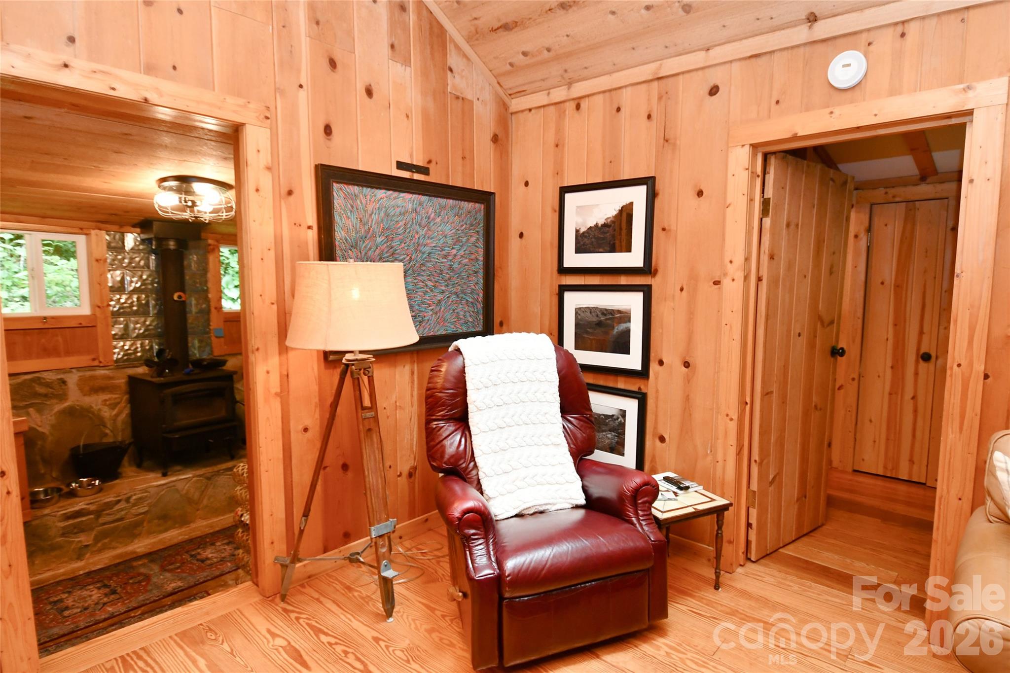 33 Tennis Court Road — Burnsville