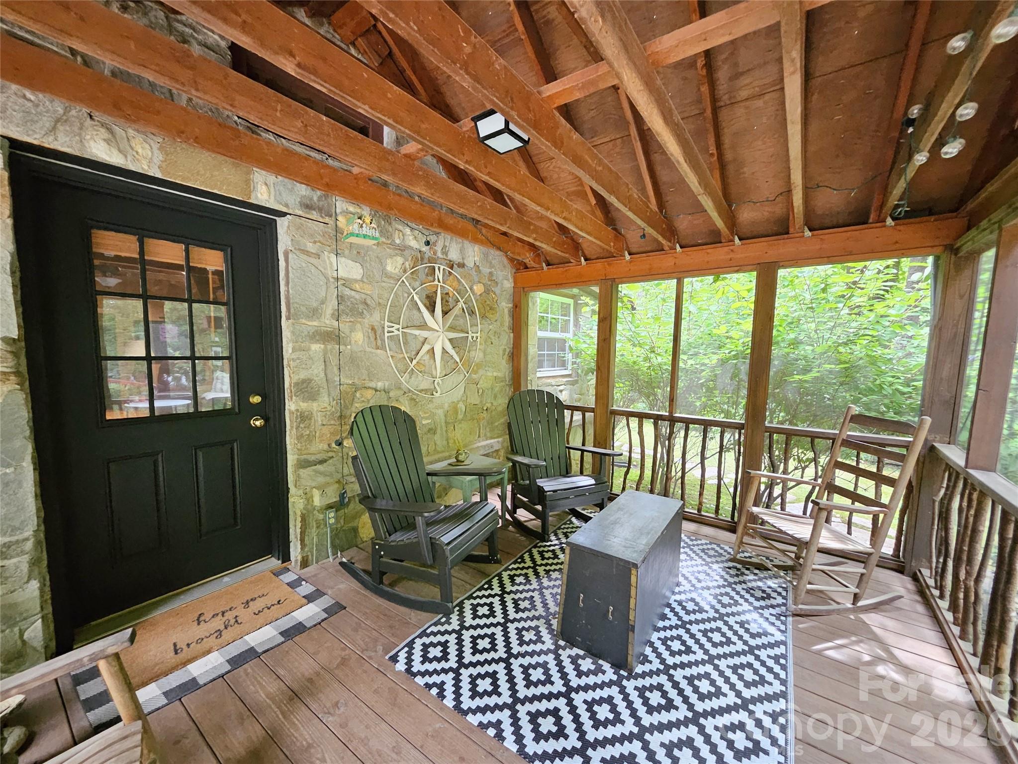 33 Tennis Court Road — Burnsville