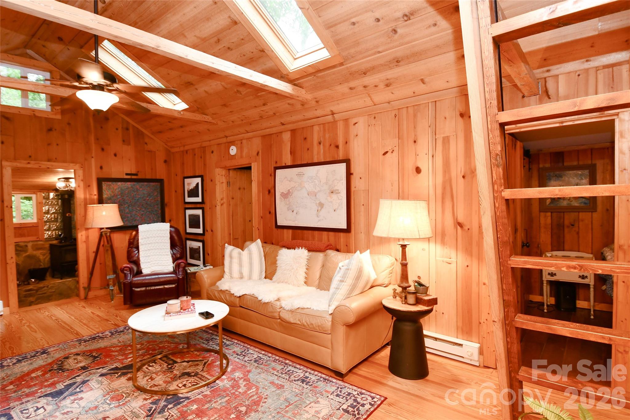 33 Tennis Court Road — Burnsville