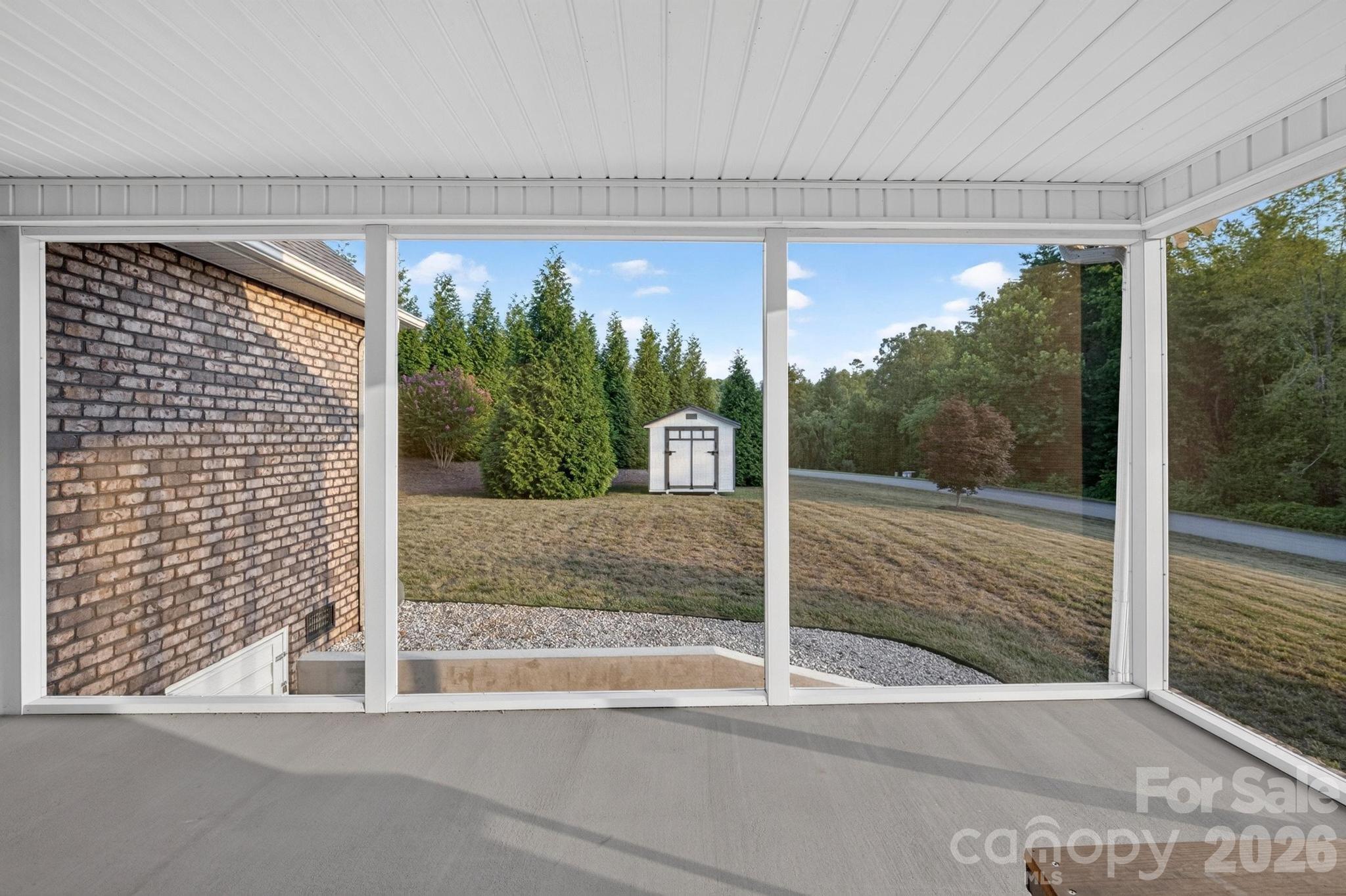 100 Rivercliff Drive — Hudson