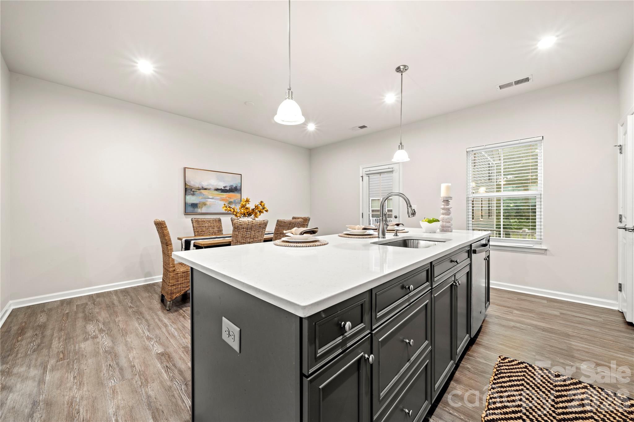 10620 Overlook Mountain Drive — Charlotte