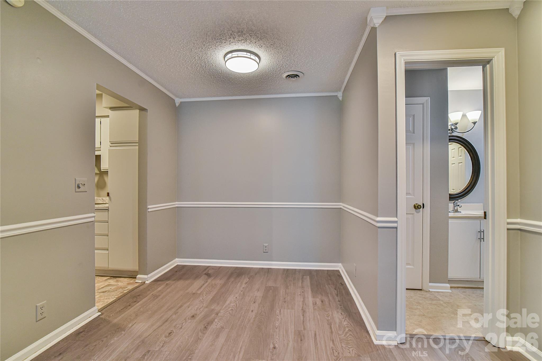 110 Heywood Road #8D — Arden