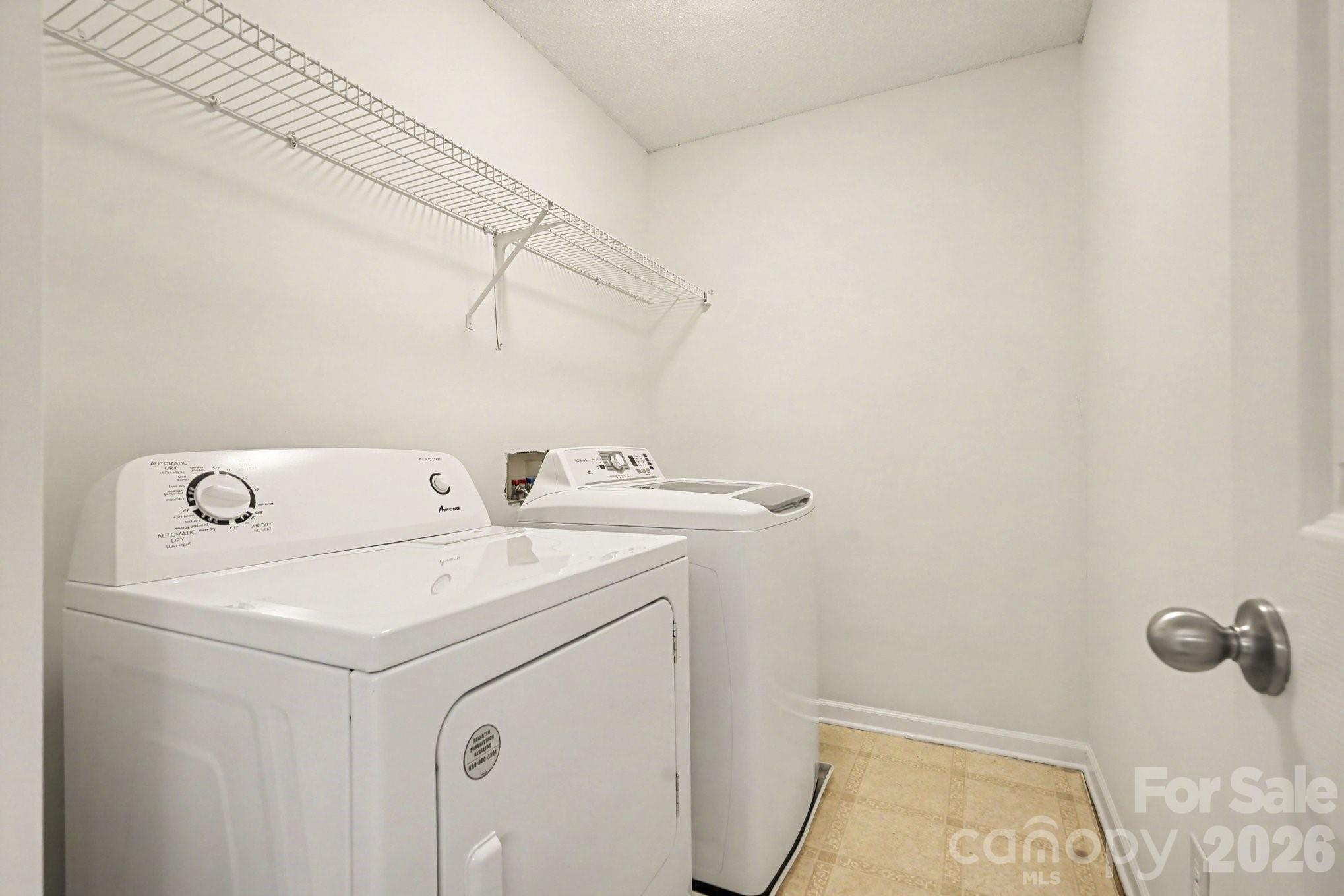 8451 Carolina Lily Lane — Charlotte