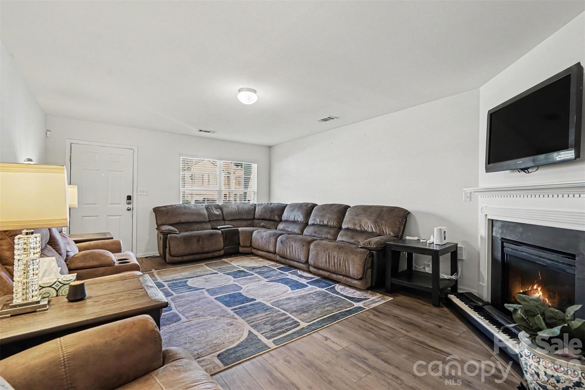 8920 Red Clay Lane — Charlotte