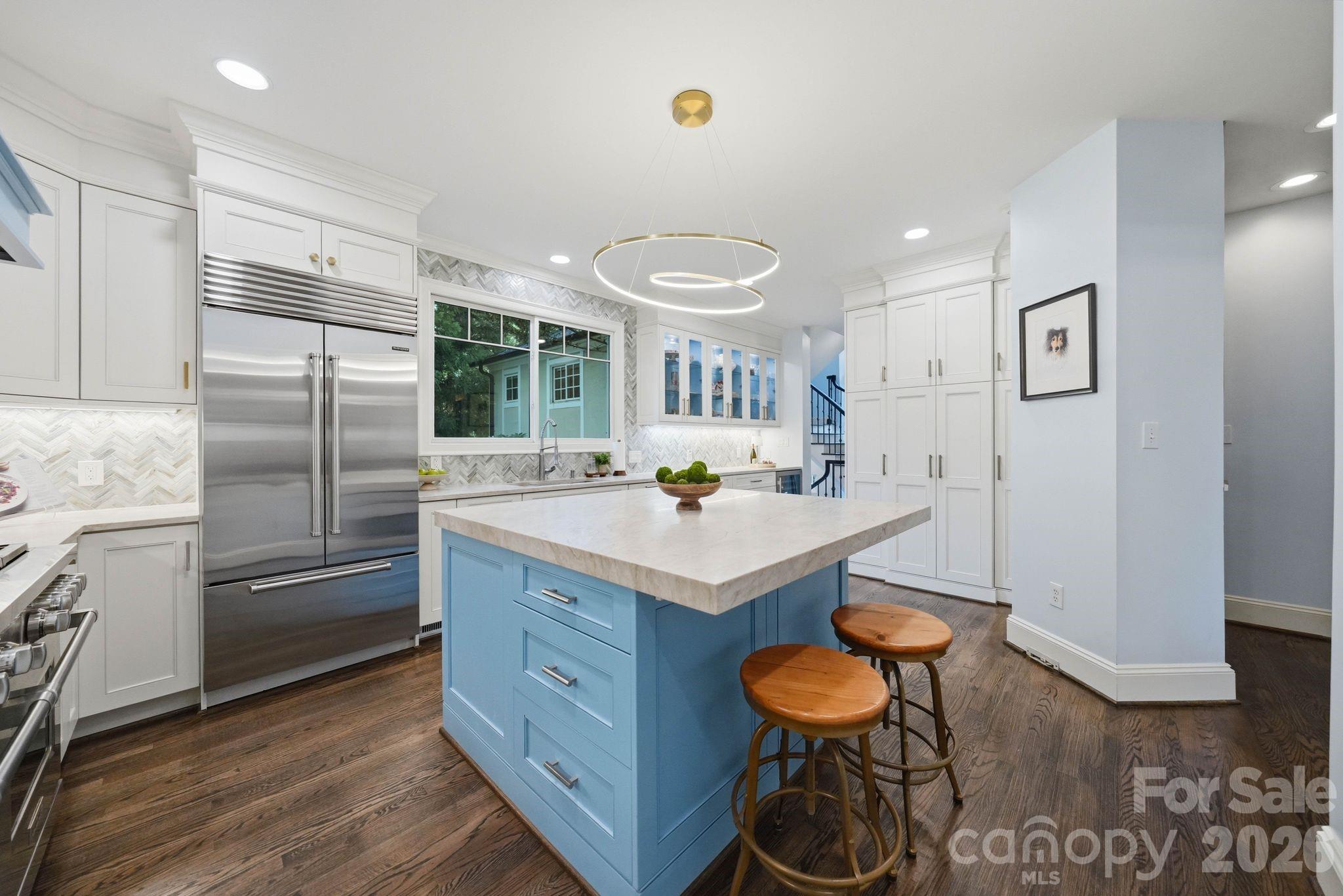 2700 Belvedere Avenue — Charlotte