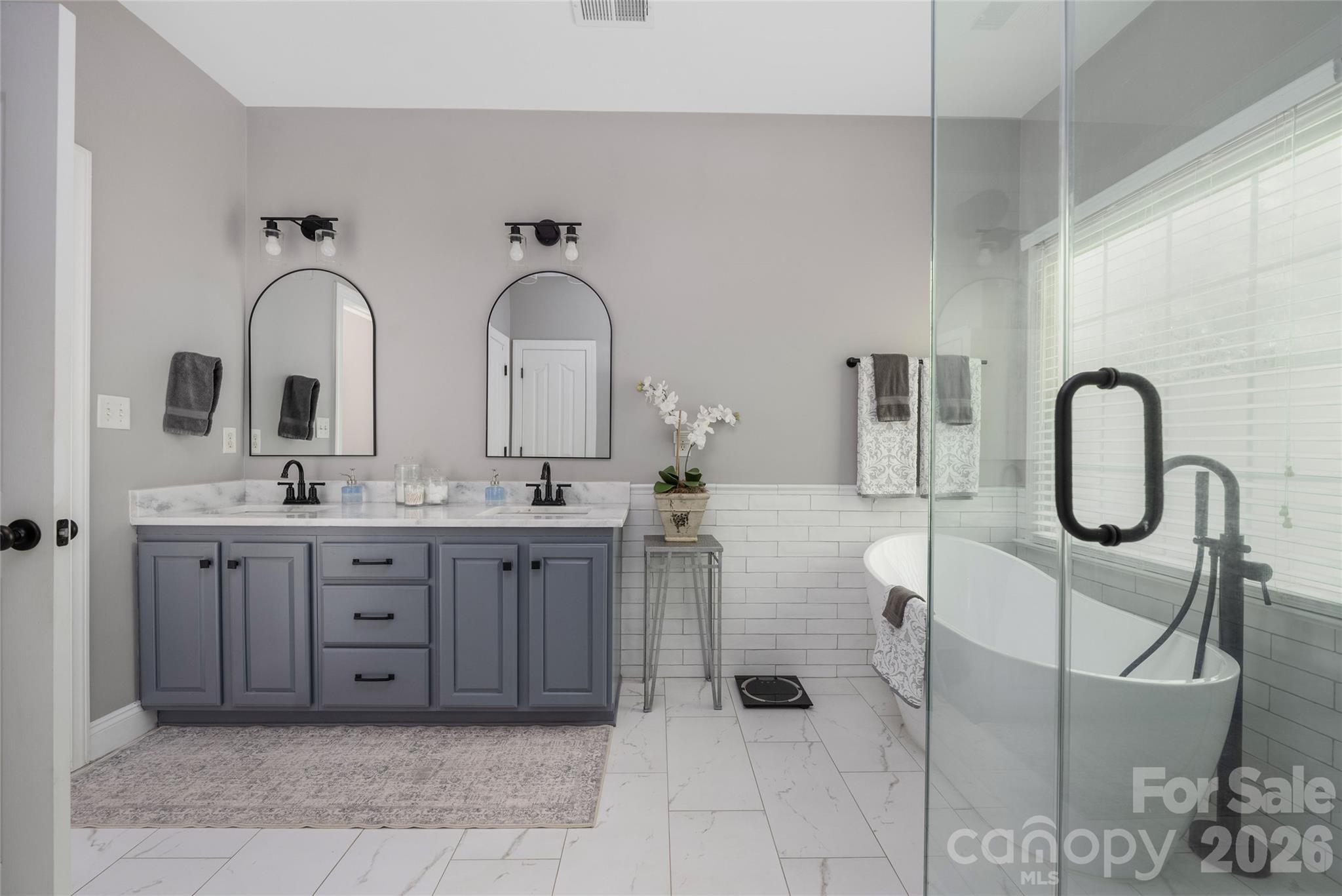 4034 Nicole Eileen Lane — Charlotte