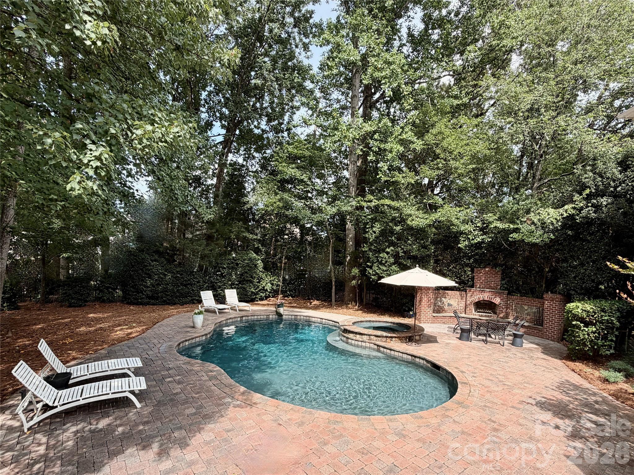 10904 Moran Lane — Charlotte