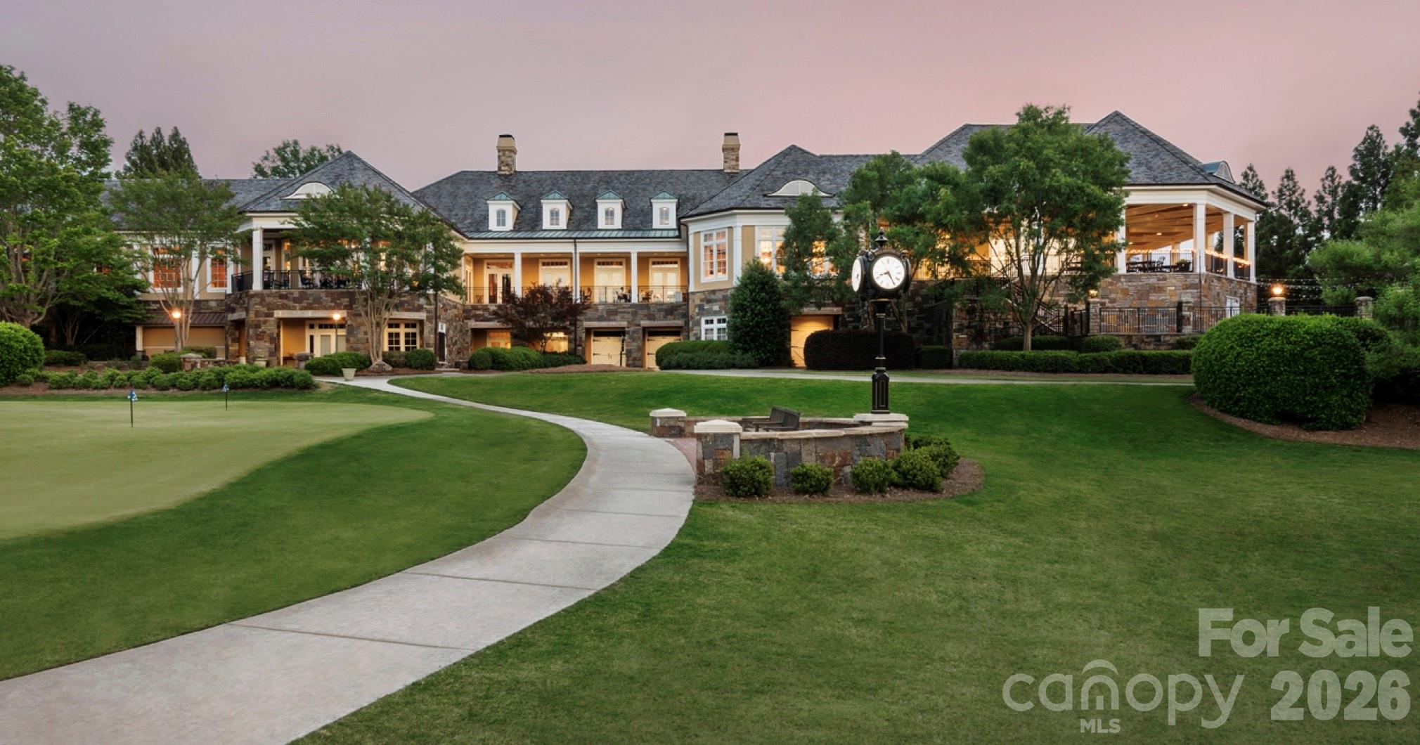 10904 Moran Lane — Charlotte