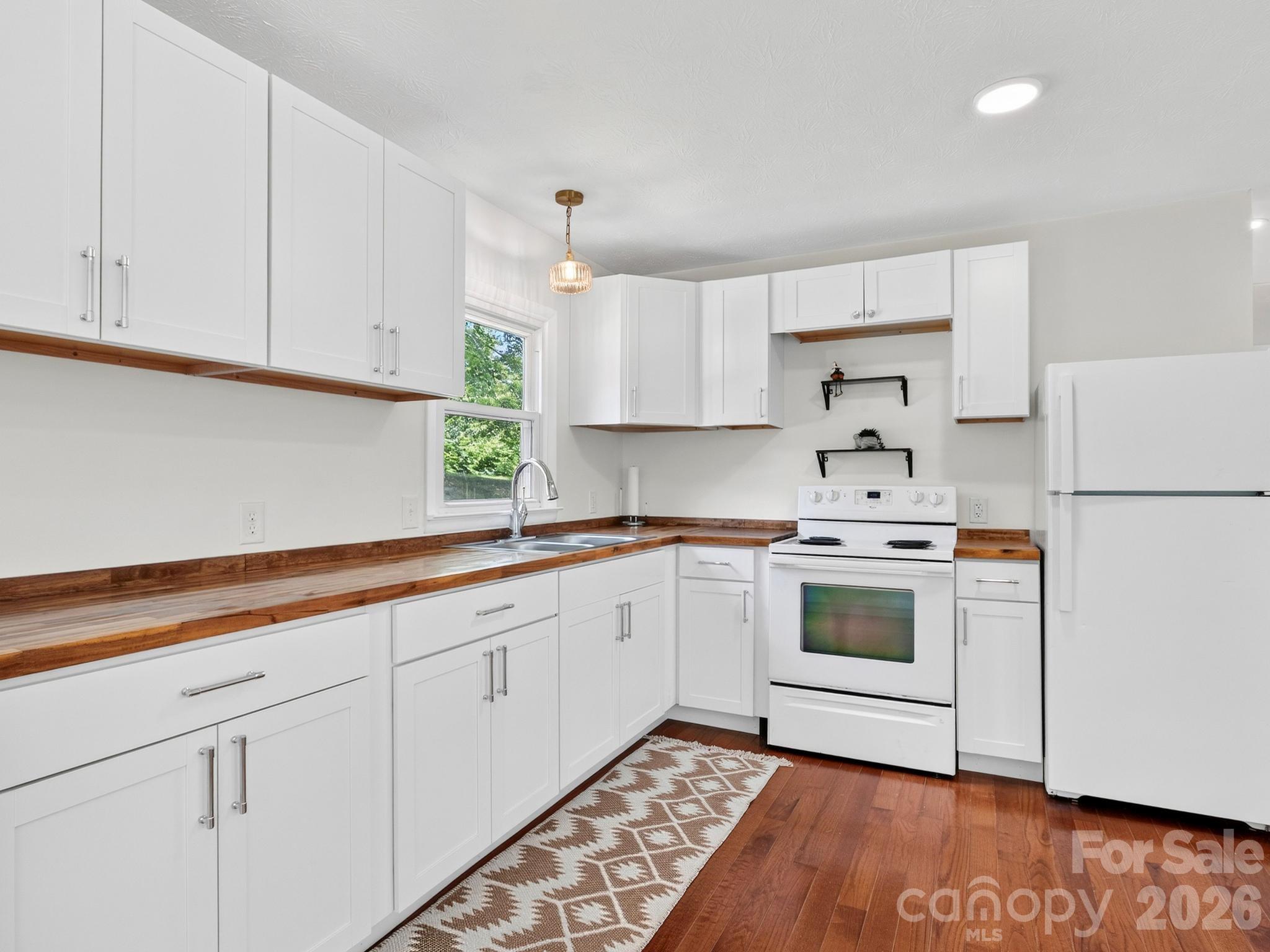 47 Carolina Mountain Drive — Candler