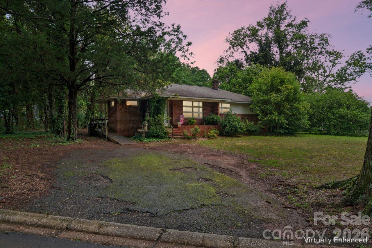 139 Southwold Drive — Charlotte