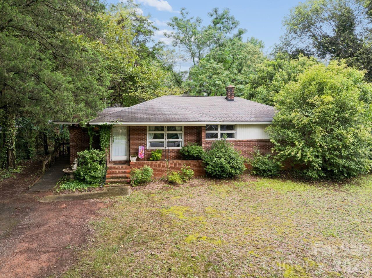 139 Southwold Drive — Charlotte