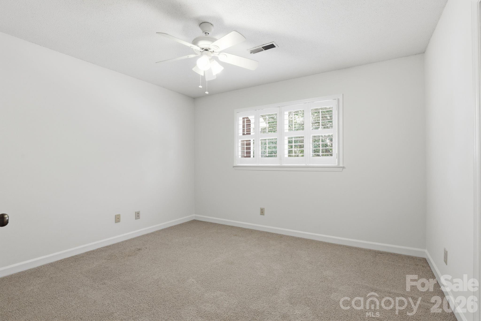2500 Round Table Road #E — Monroe