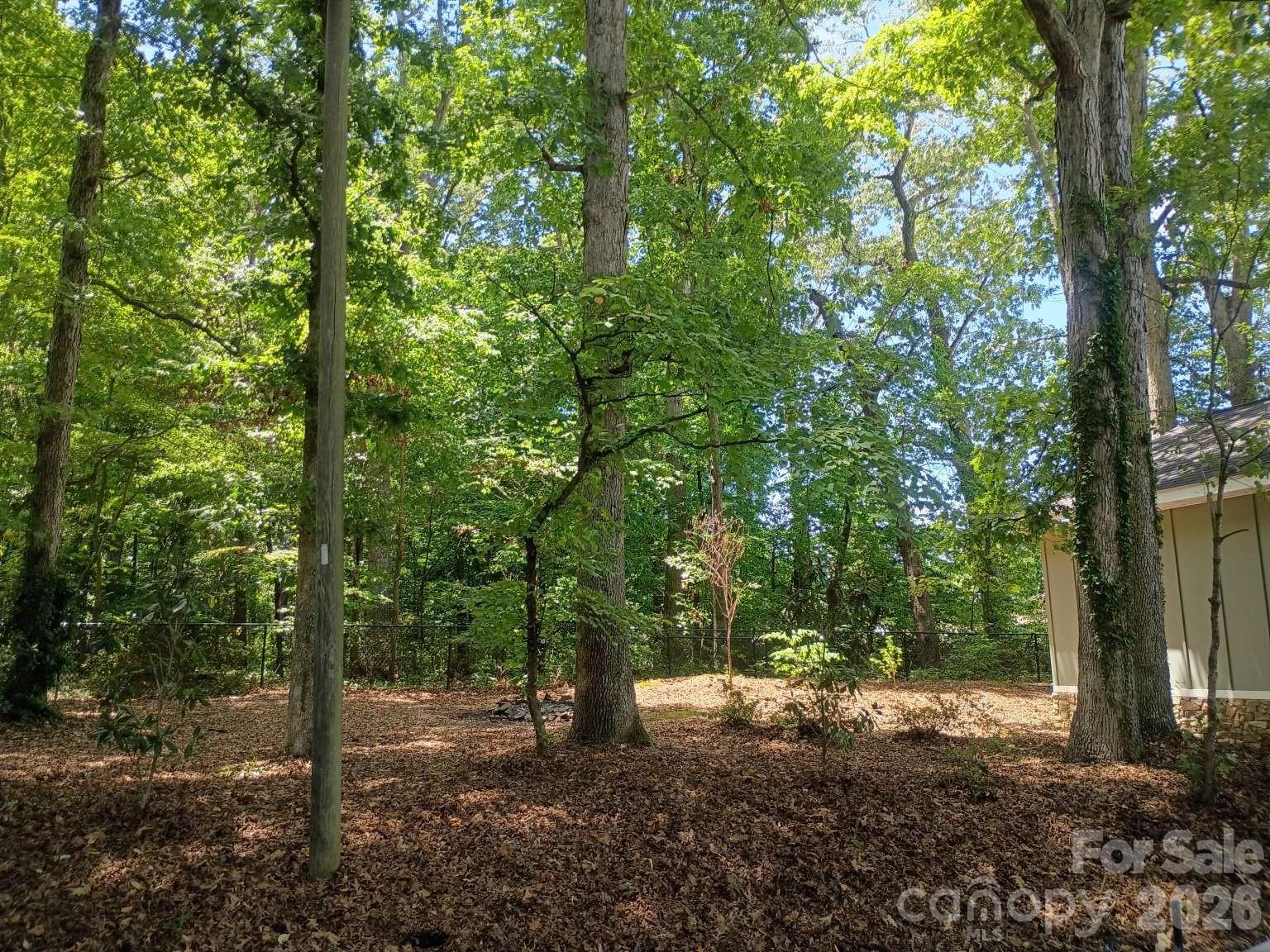 403 N Cannon Boulevard — Kannapolis
