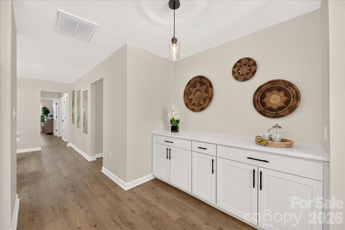 2000 Lawton Bluff Road — Charlotte