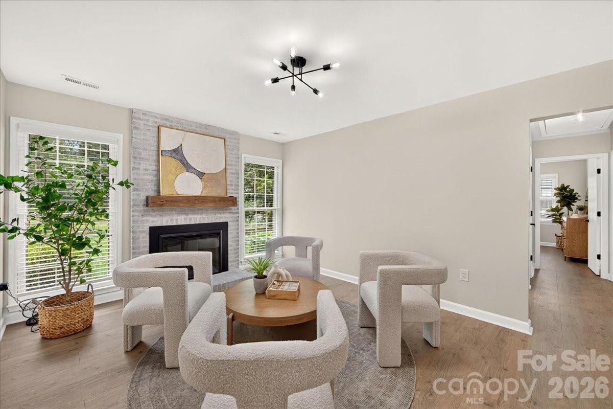 2000 Lawton Bluff Road — Charlotte