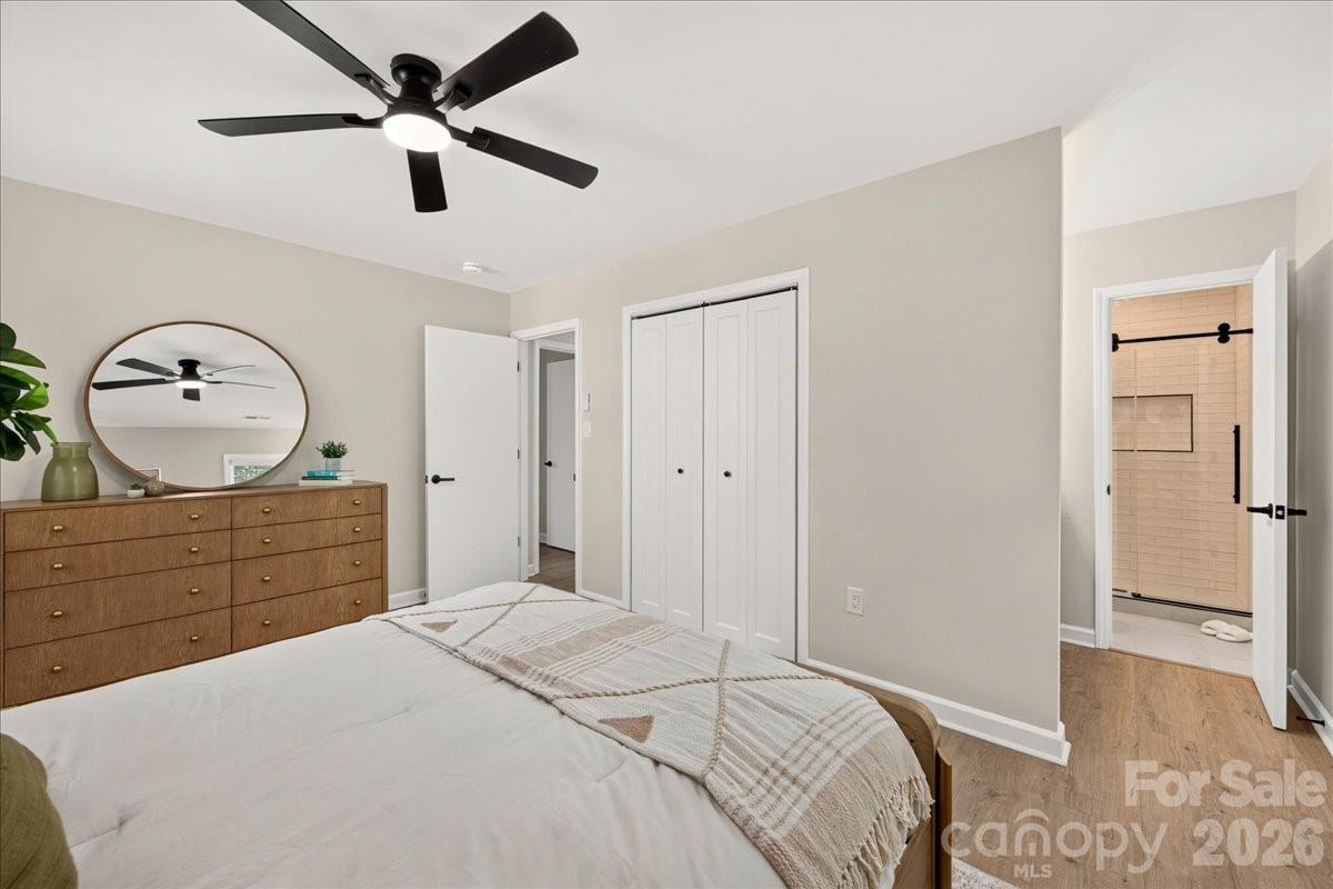 2000 Lawton Bluff Road — Charlotte