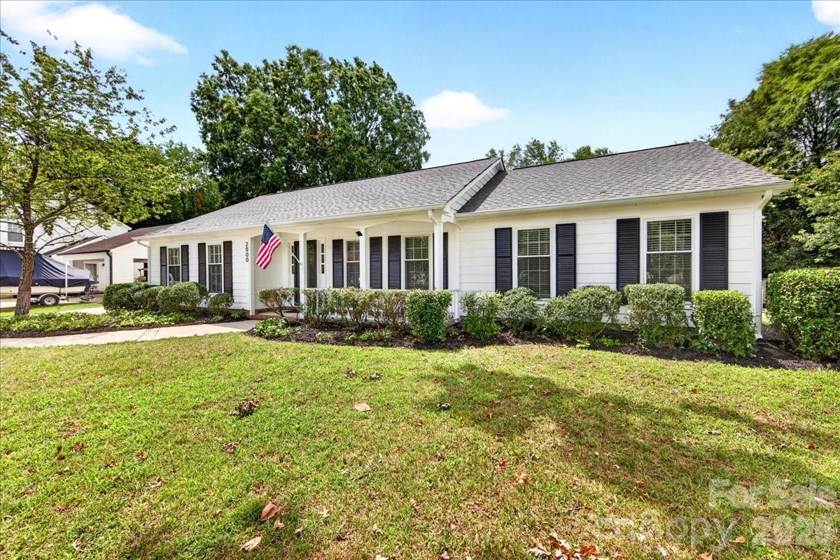 2000 Lawton Bluff Road — Charlotte