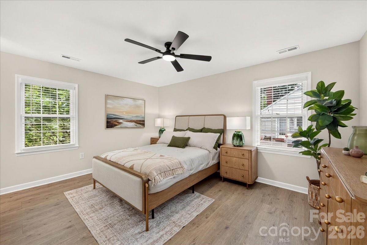 2000 Lawton Bluff Road — Charlotte