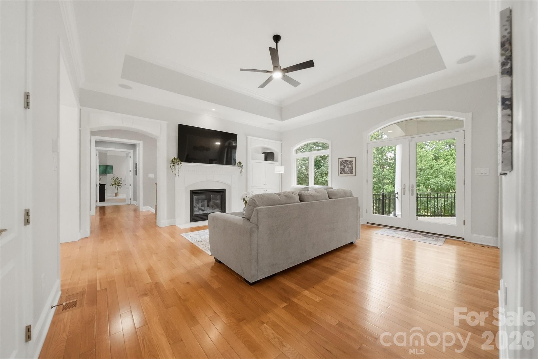 3745 Pinecrest Drive NE — Hickory