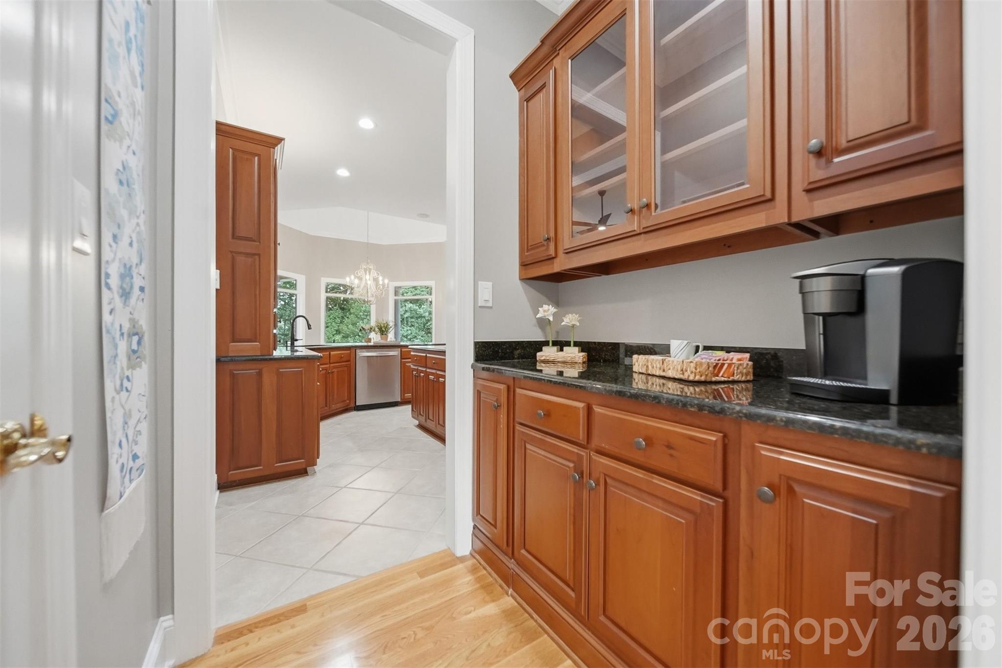 3745 Pinecrest Drive NE — Hickory