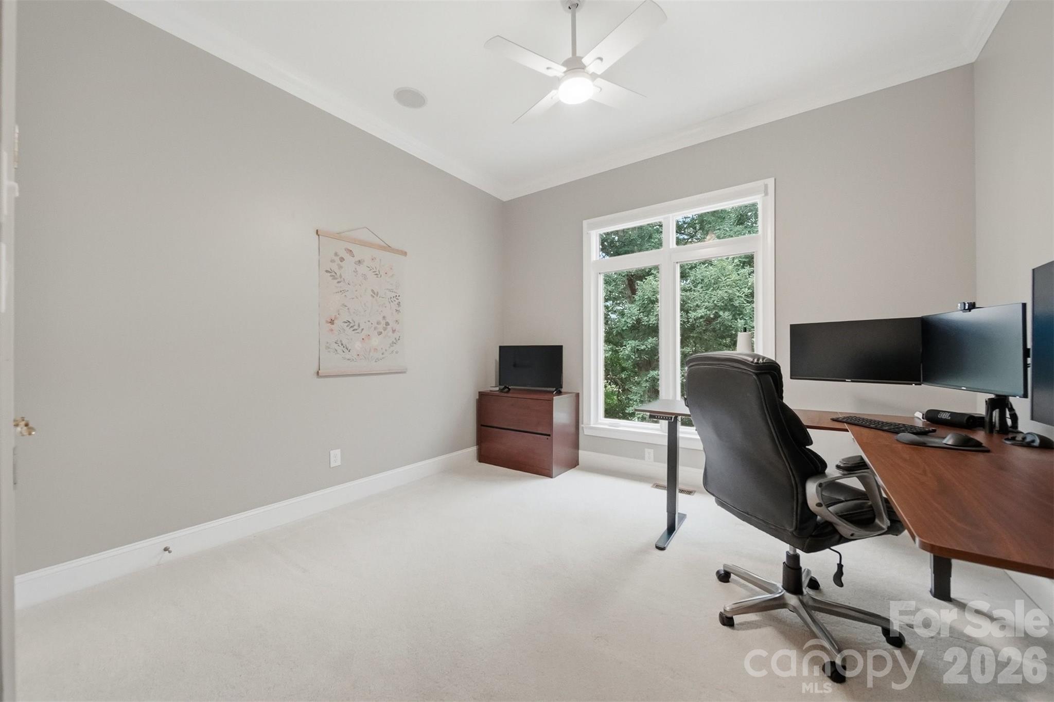 3745 Pinecrest Drive NE — Hickory