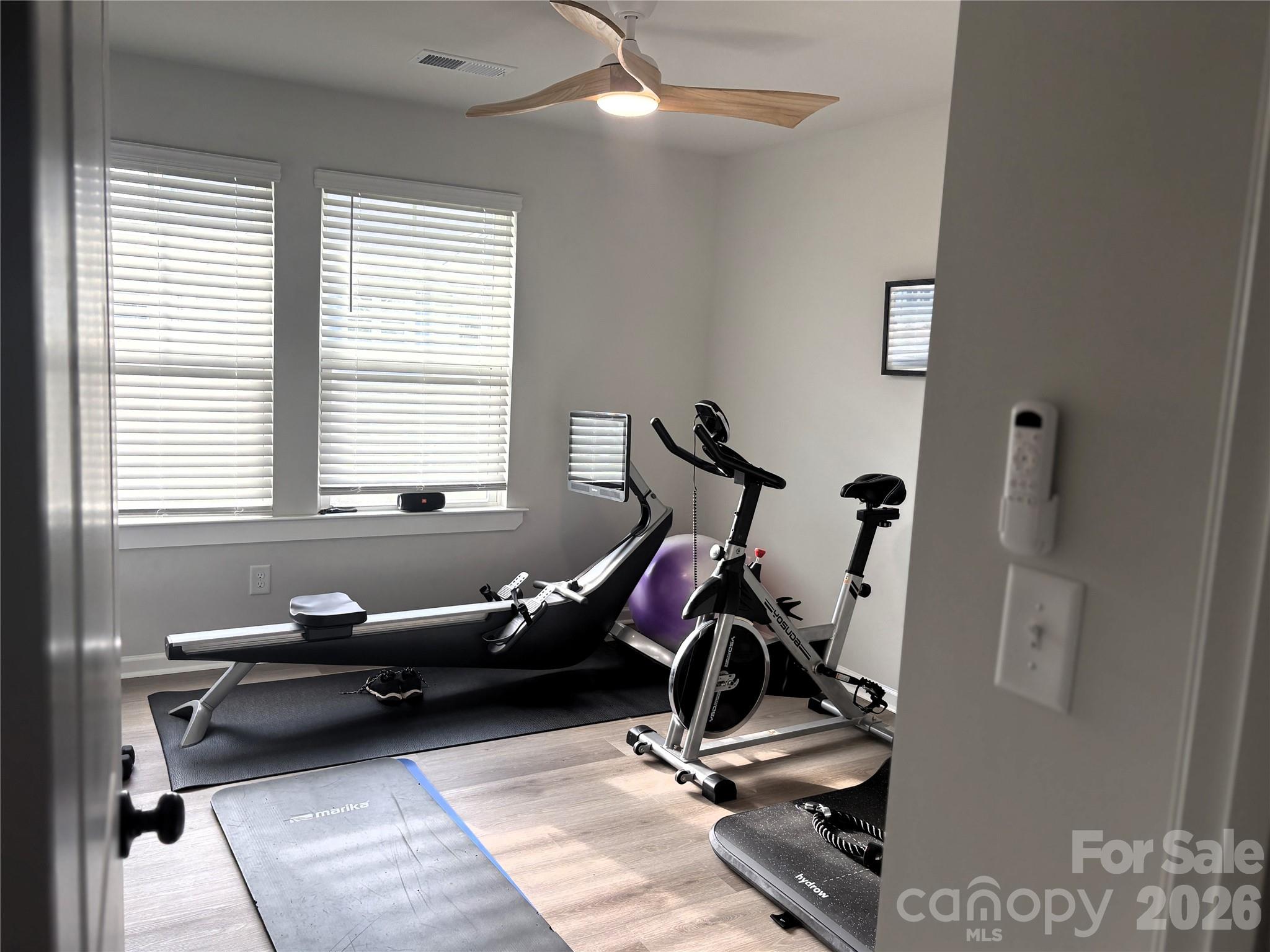 10121 Mamillion Drive — Huntersville