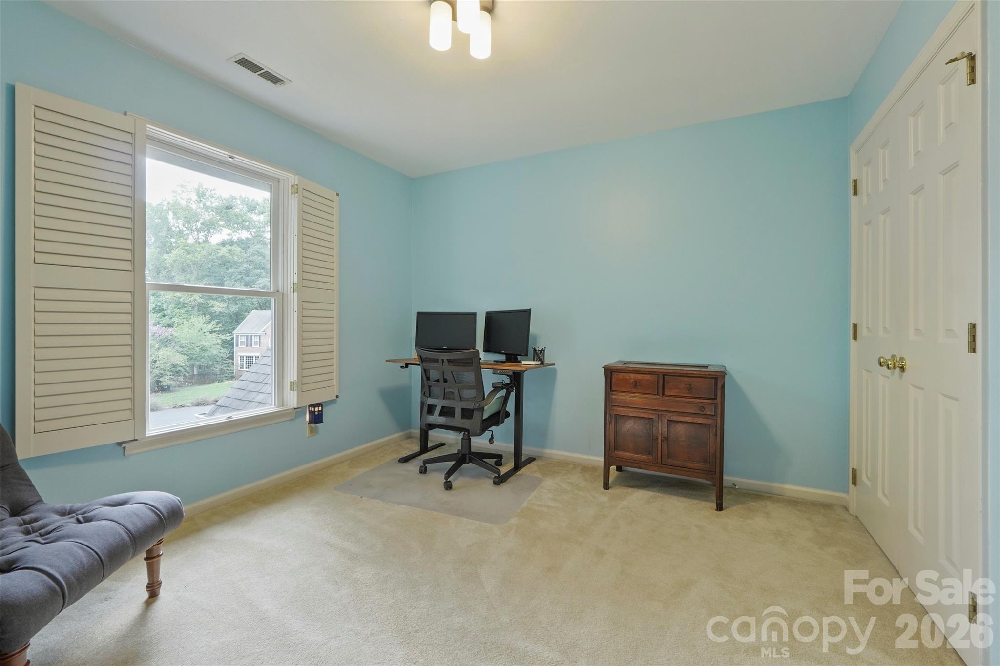 8609 Doe Path Lane — Huntersville
