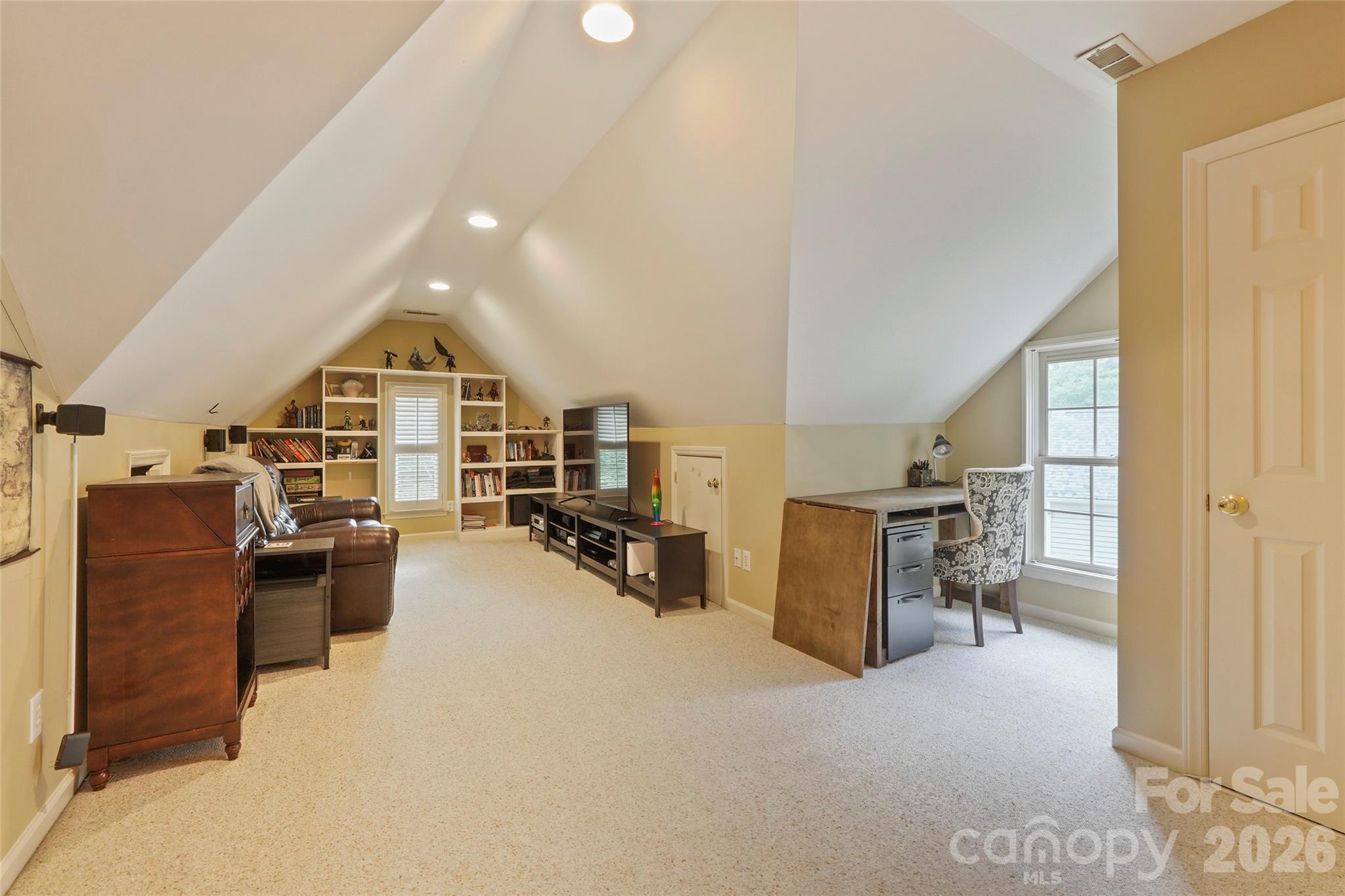 8609 Doe Path Lane — Huntersville