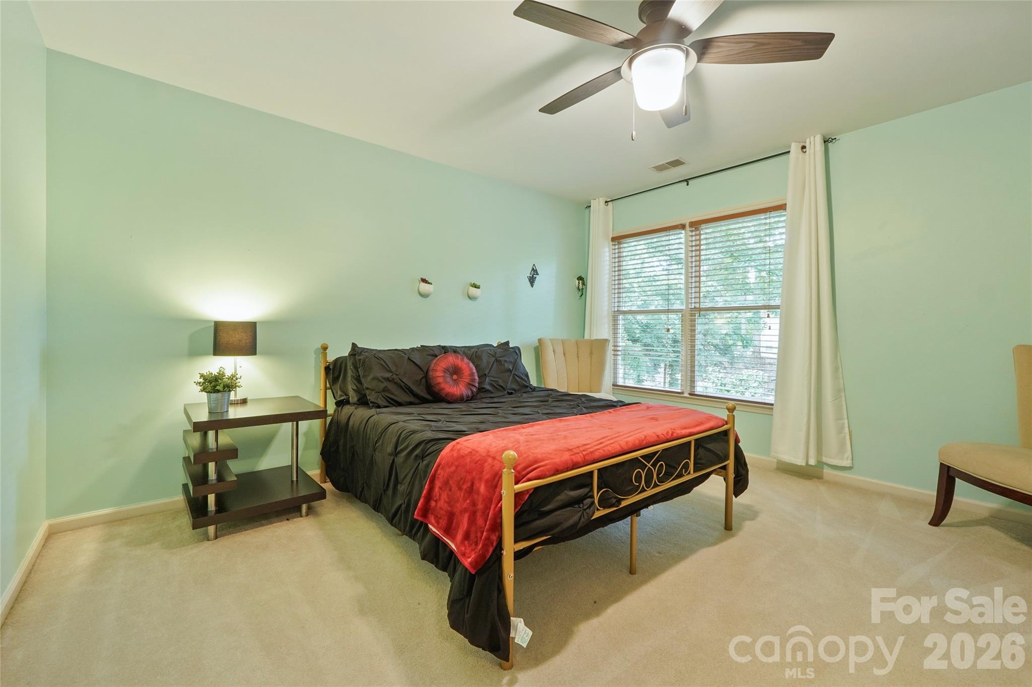 8609 Doe Path Lane — Huntersville
